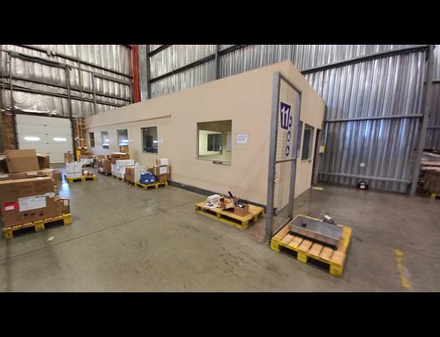 12,400M² WAREHOUSE TO LET IN JET PARK